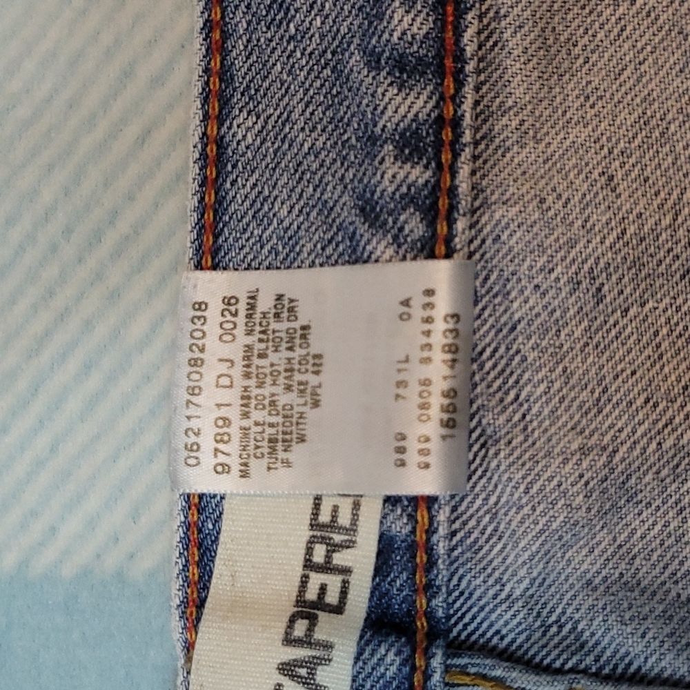Levis 550 Relaxed Tapered Leg Size 10M Mom Jeans - Picture 9 of 9